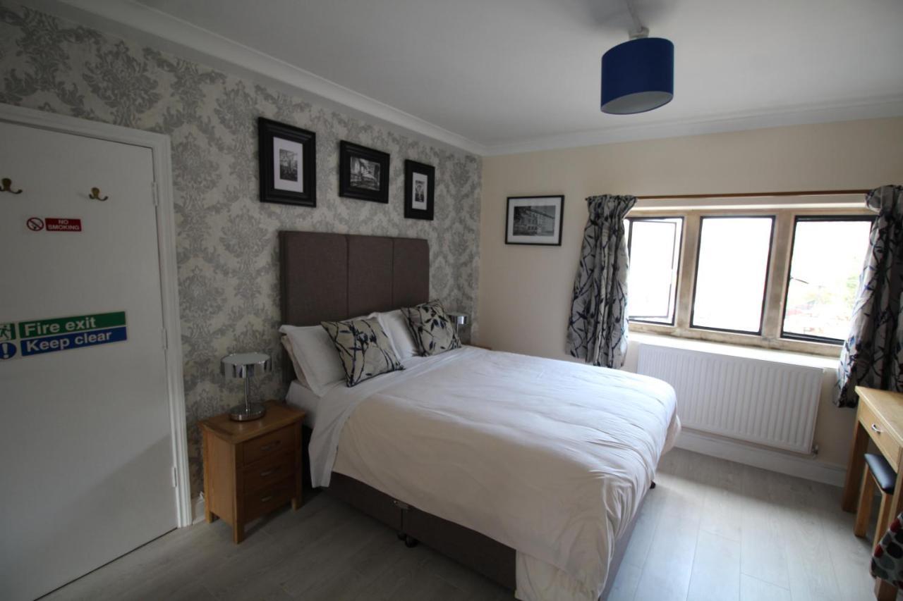 Hotel The Clothiers Arms Stroud  Zimmer foto